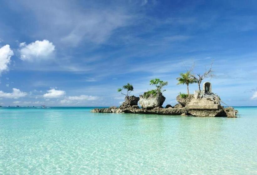 호텔 Alice In Wonderland Beach