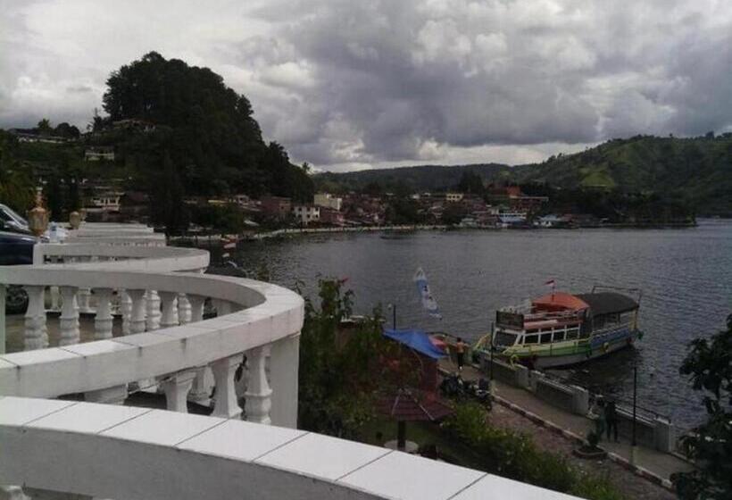 Darma Agung Beach Hotel Parapat