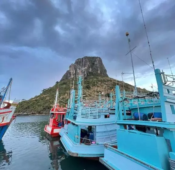 O Bay Design Hotel Prachuap