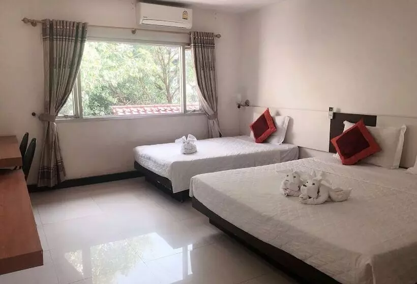 Hotelli Vientiane Chaleunxay Center