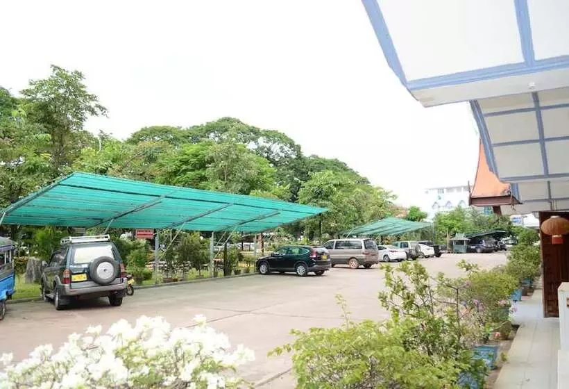 Hotelli Vientiane Chaleunxay Center