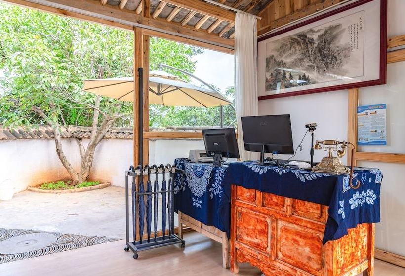 Pensjonat Kunming Airport Chun Zhuang Homestay