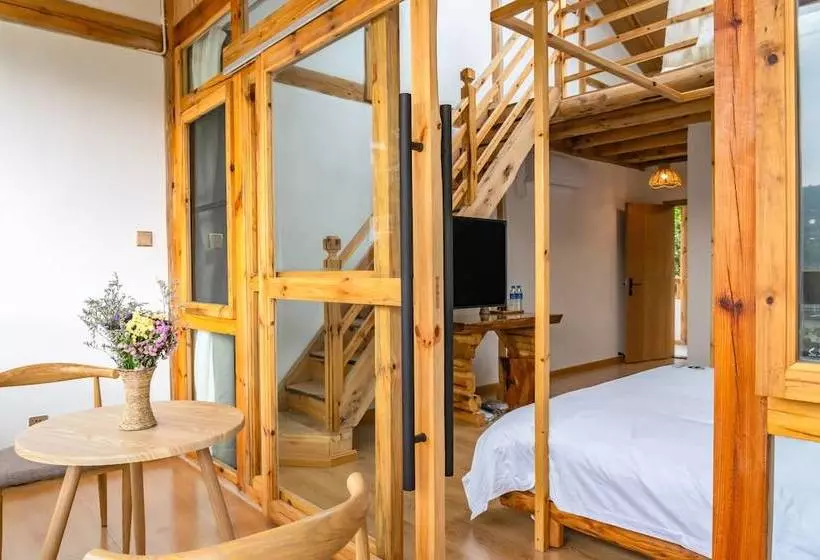 ペンション Kunming Airport Chun Zhuang Homestay