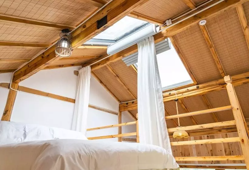 ペンション Kunming Airport Chun Zhuang Homestay