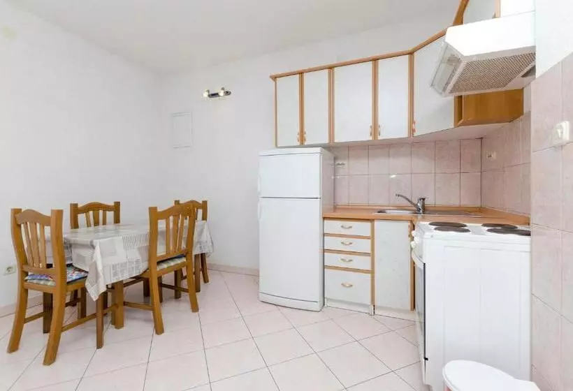 Apartments Mime