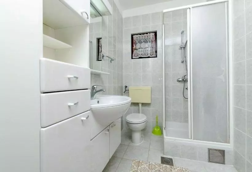 Apartments Mime