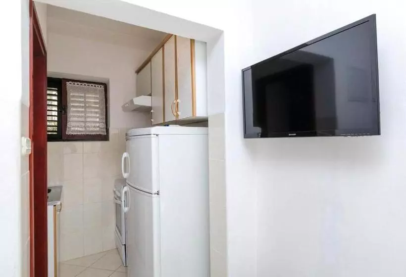 Apartments Mime