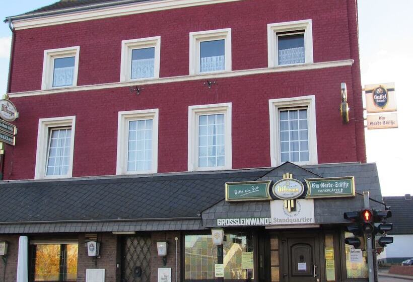 Eifel Quartier Pension Und Gasthof Em Gardestüffje
