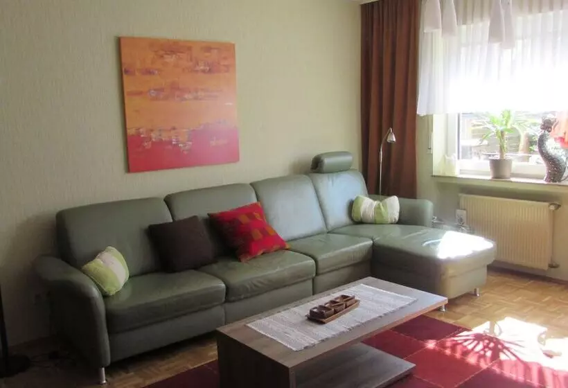 Eifel Quartier Pension Und Gasthof Em Gardestüffje