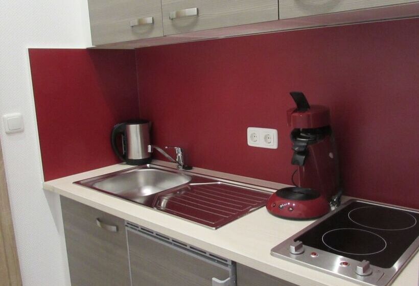 Eifel Quartier Pension Und Gasthof Em Gardestüffje