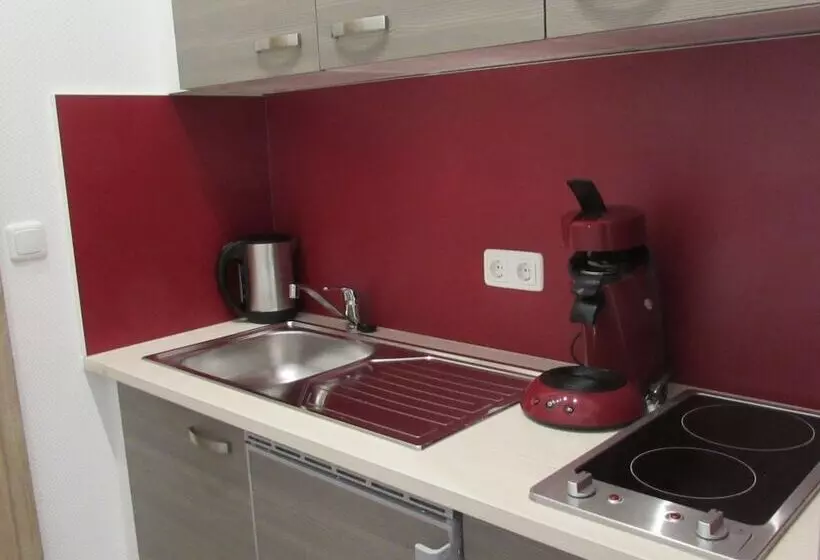 Eifel Quartier Pension Und Gasthof Em Gardestüffje