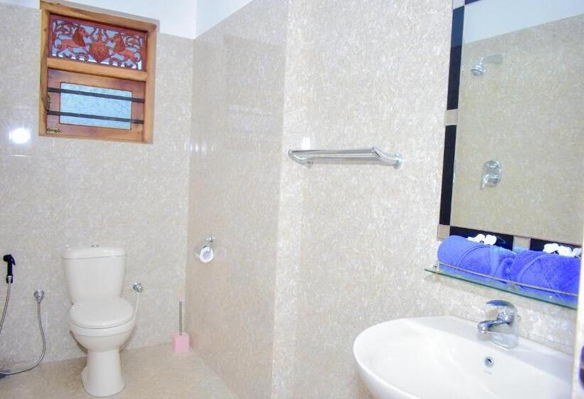 Pensió Felicia Villa