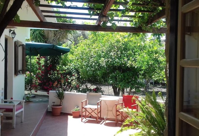 פנסיון Hariklia Rent Rooms