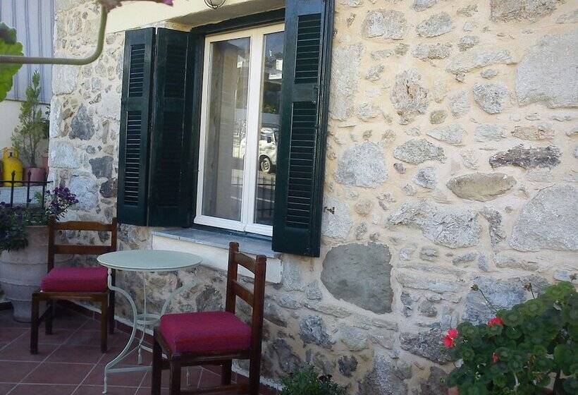 פנסיון Hariklia Rent Rooms