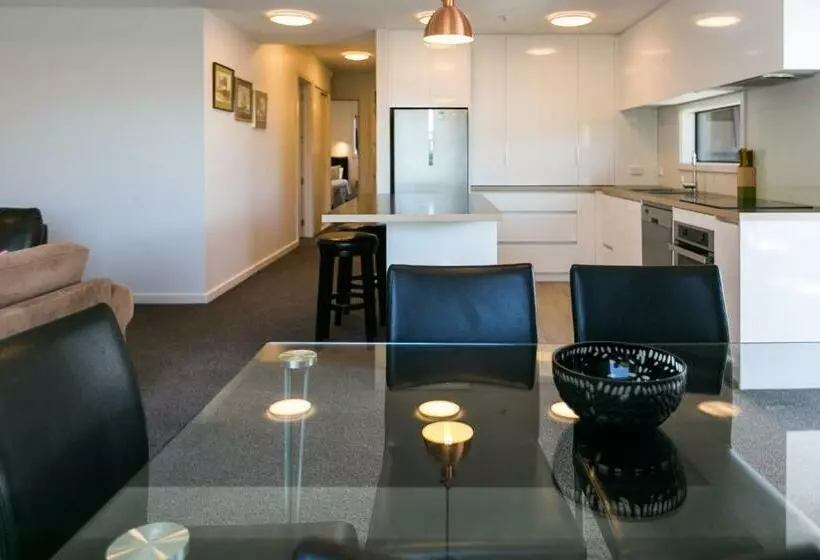 Riverwalk Apartments