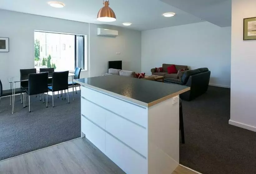 Riverwalk Apartments