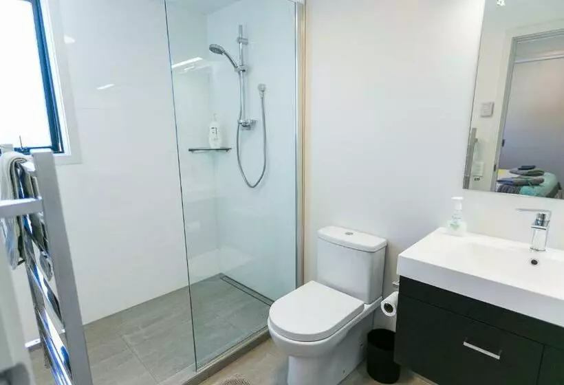 Riverwalk Apartments