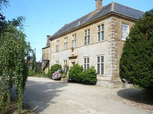 Ash House Country Hotel