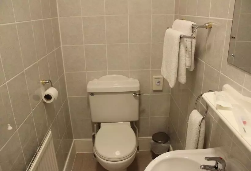 Hotelli Ambassador Court