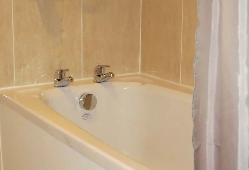 Hotelli Ambassador Court