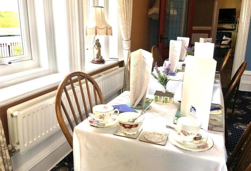 בית מלון כפרי Barton Villa