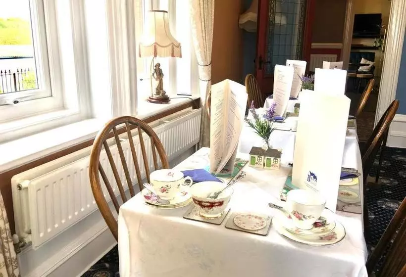 ホテル Barton Villa