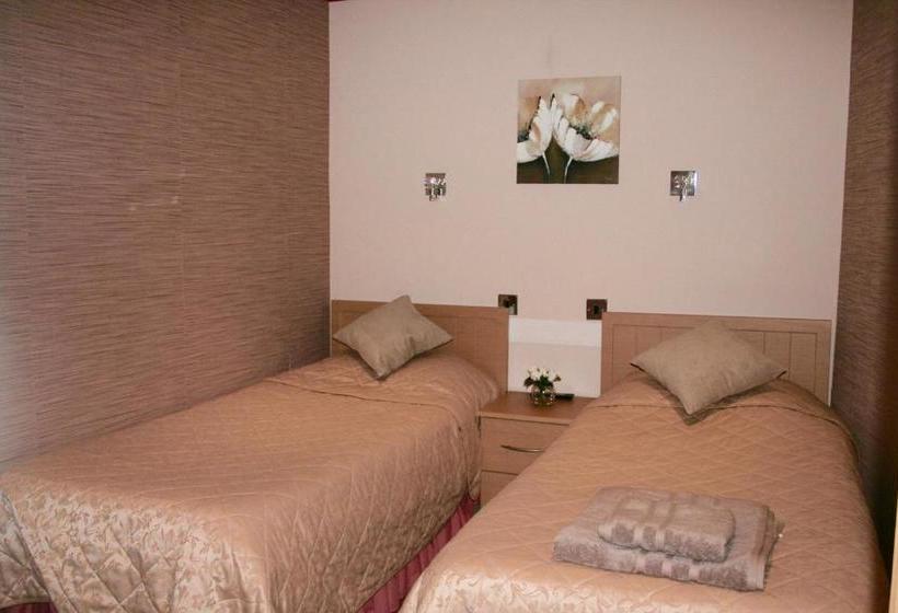 בית מלון כפרי Barton Villa