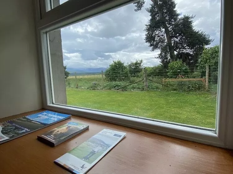 فندق Columba House