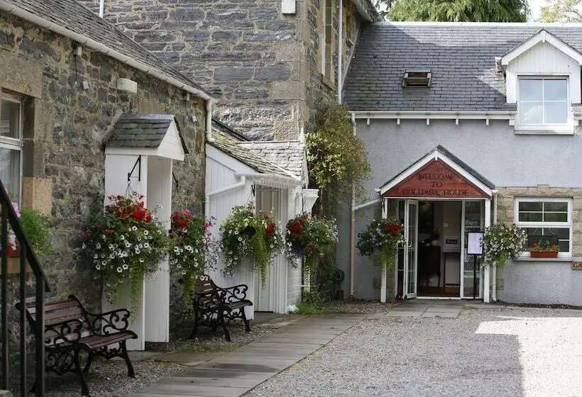 فندق Columba House