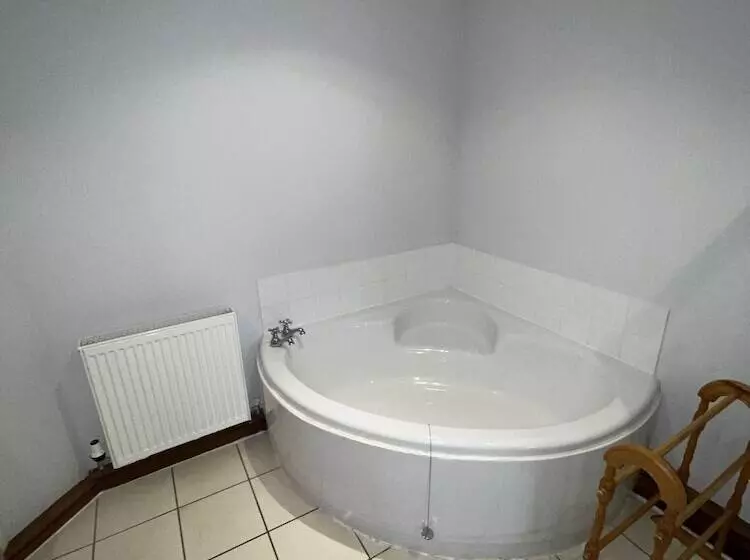 فندق Columba House