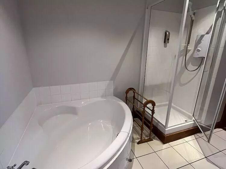 فندق Columba House