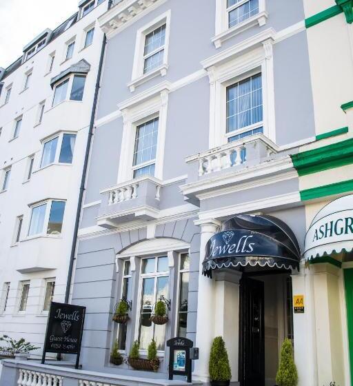 ホテル Jewells Guest Accommodation