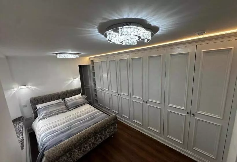 هتل Jewells Guest Accommodation