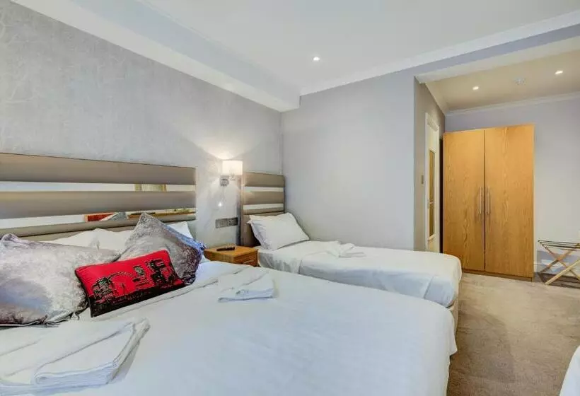 Kingswaypark Hotel At Park Avenue