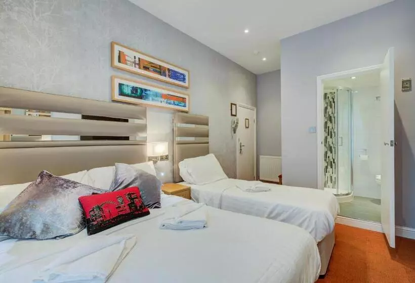 Kingswaypark Hotel At Park Avenue