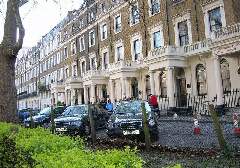 Kingswaypark Hotel At Park Avenue