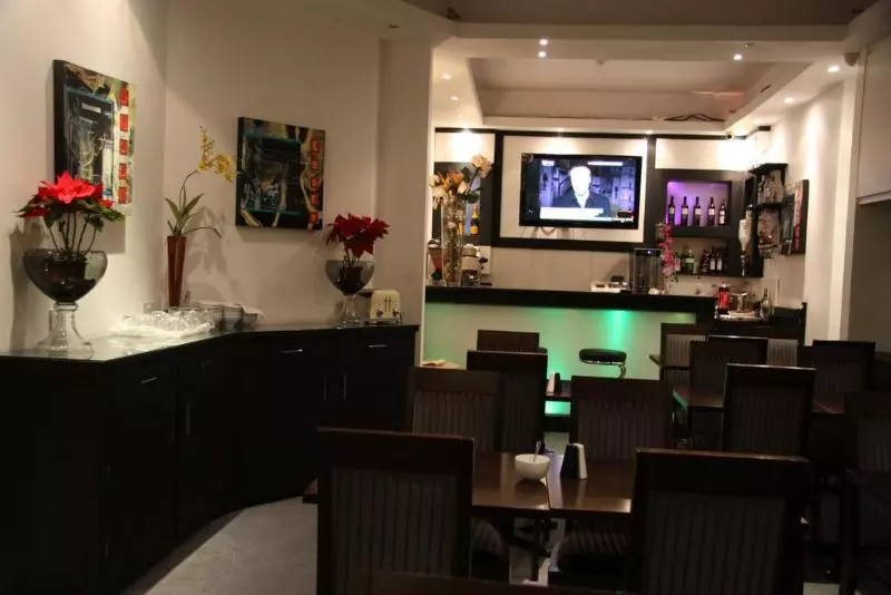 Kingswaypark Hotel At Park Avenue