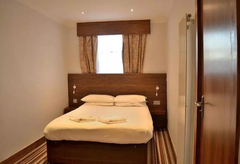 فندق Leisure Inn