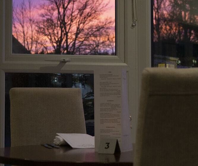 Отель Rufford Arms