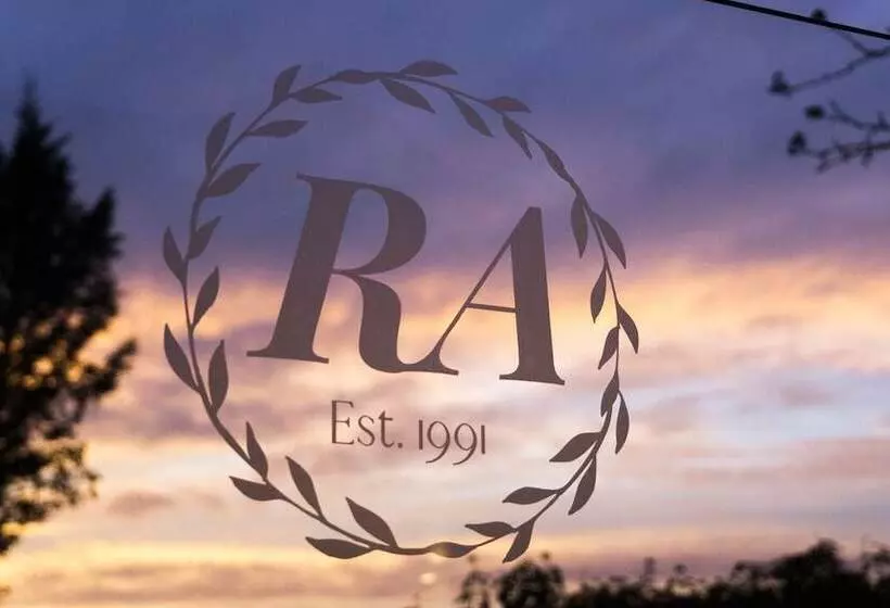 ホテル Rufford Arms