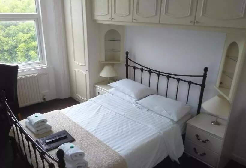 ホテル Seafield House