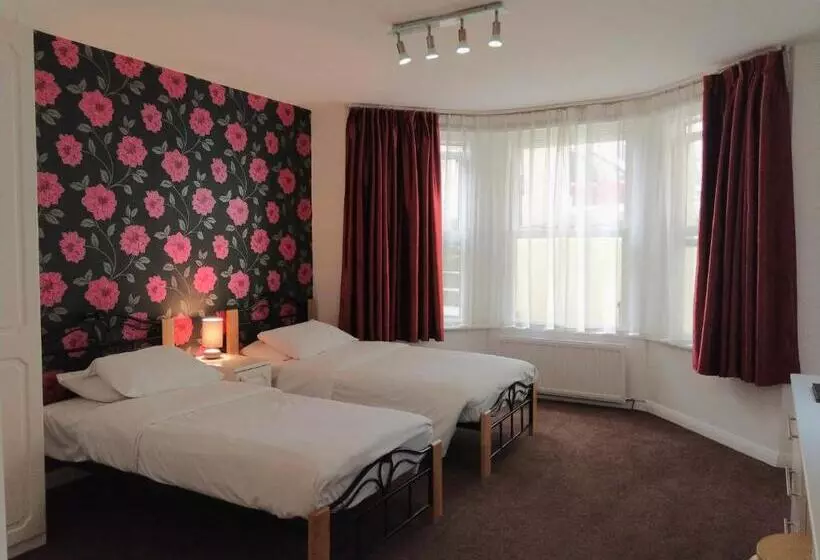 ホテル Seafield House