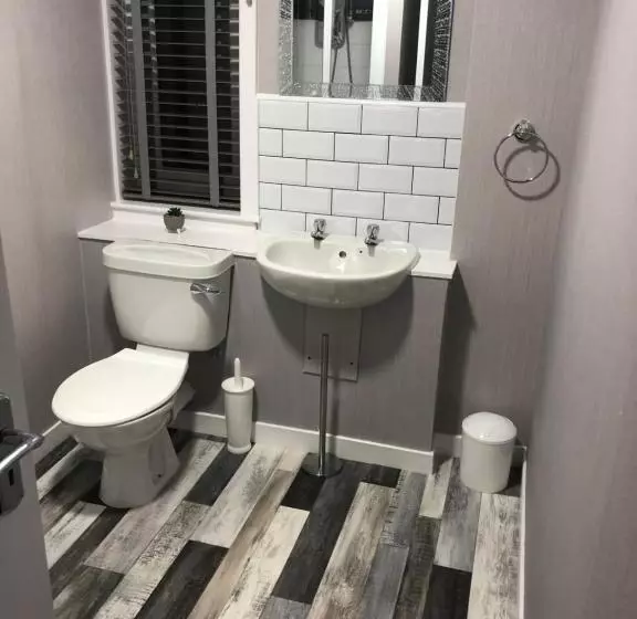 Отель Sinclair Bay Apartments