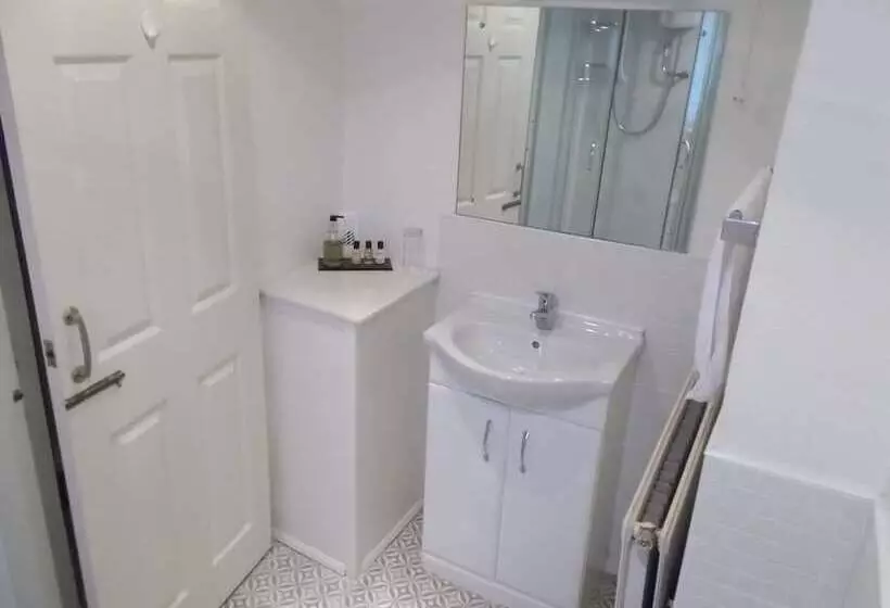 בית מלון כפרי The Beaumont