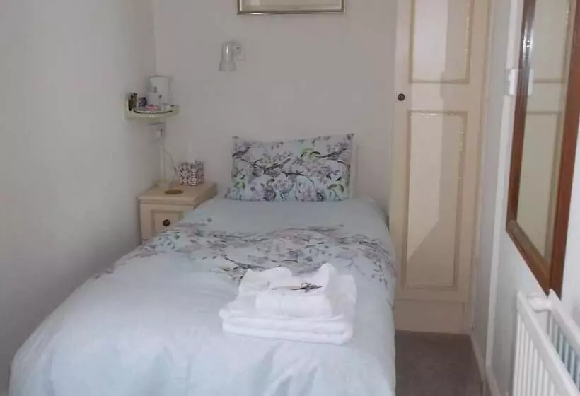 בית מלון כפרי The Beaumont