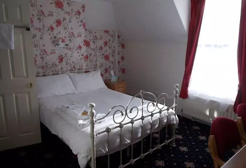 בית מלון כפרי The Beaumont