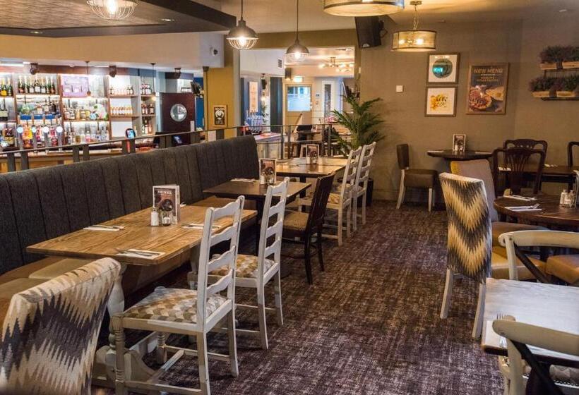 酒店 The Caledonian