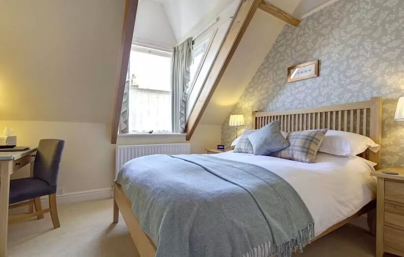 ホテル The Edwardene