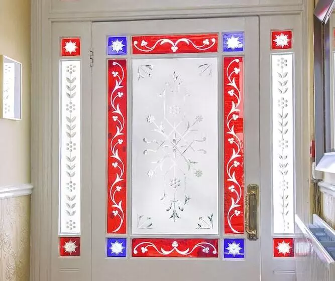 ホテル The Edwardene