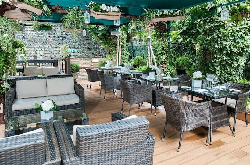 בית מלון כפרי The Montague On The Gardens